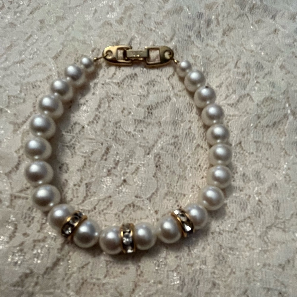 Napier/vintage crystal and pearl bracelet, 7”